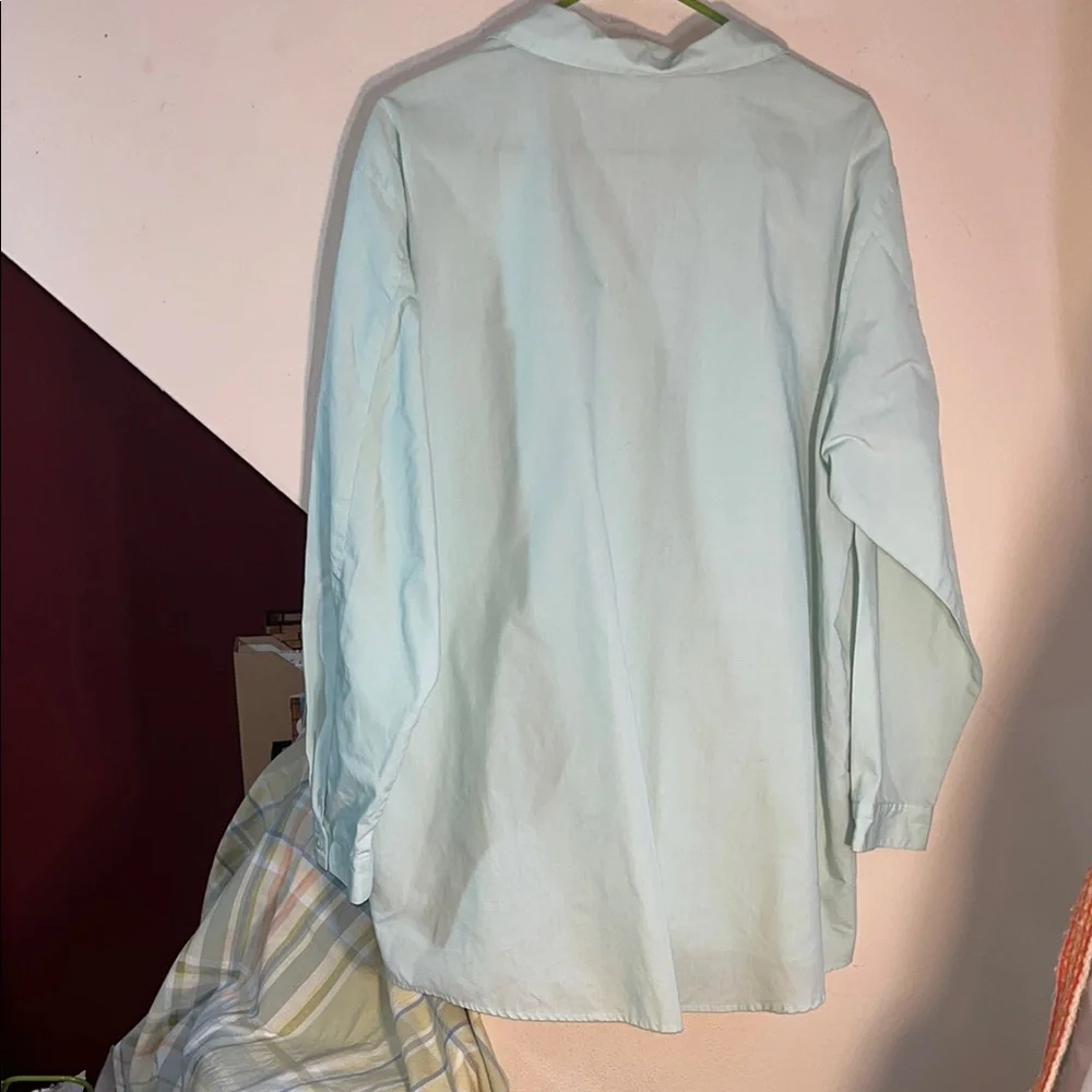 TravelSmith Aqua Women's Button Down Shirt XL - Picture 3 of 8